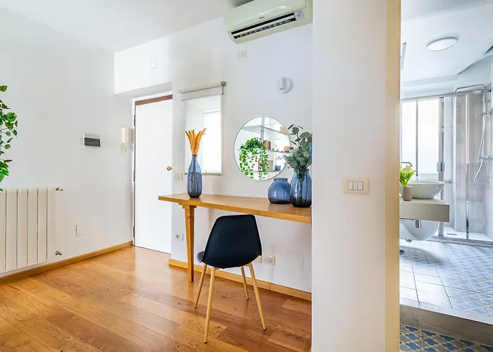 Iflat Discovering Monti - Charming And Modern Daire